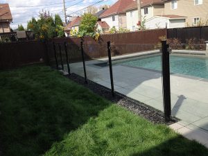 clôture verre piscine